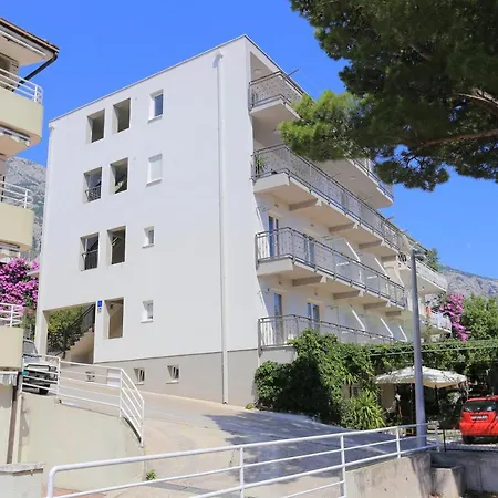 With A Parking Space - 18332 Apartment