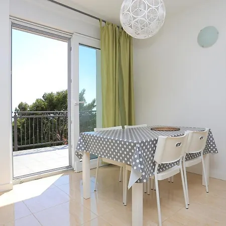 With A Parking Space - 18332 * Makarska