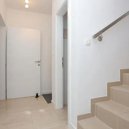 With A Parking Space - 18332 Apartment *