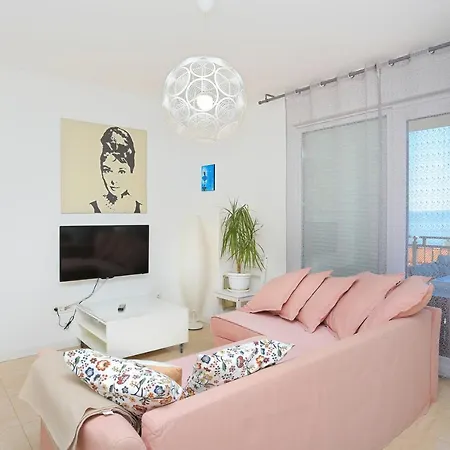 With A Parking Space - 18332 Apartment